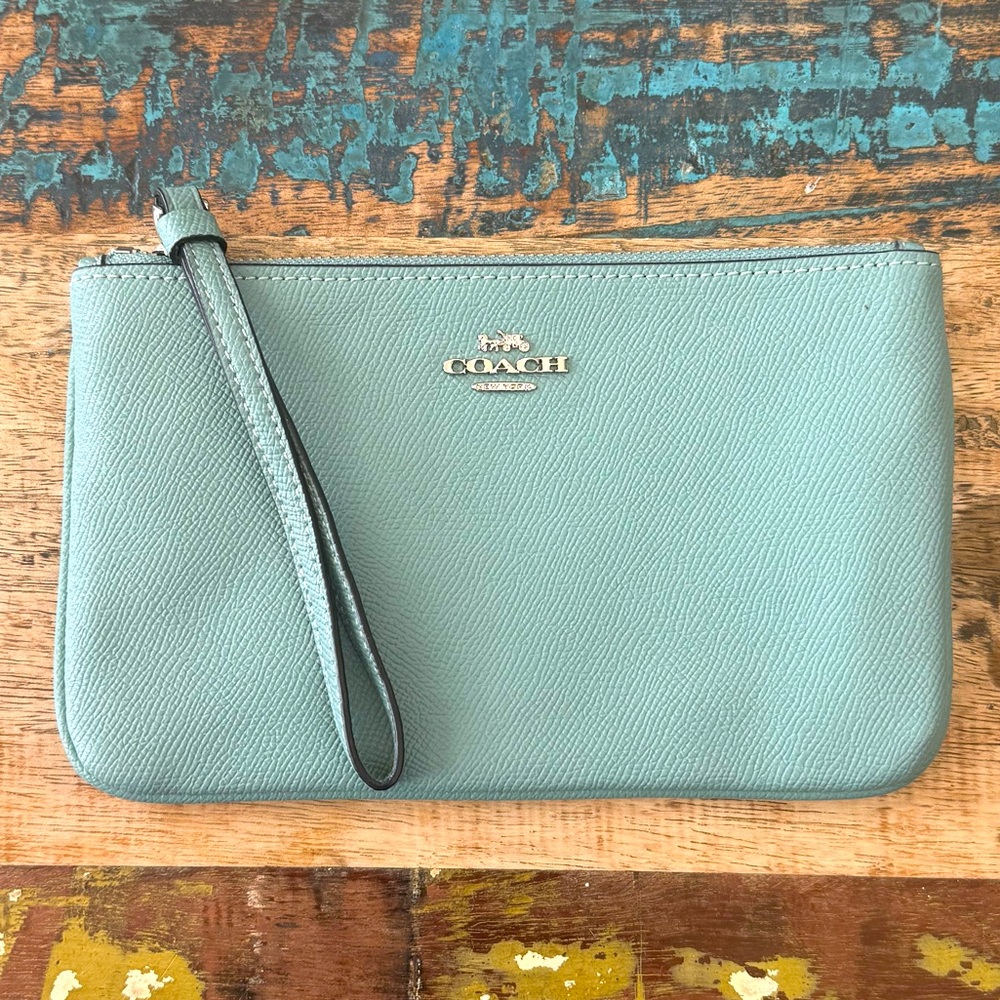 NEW Coach Blue Marble Leather Corner Zip Wristlet